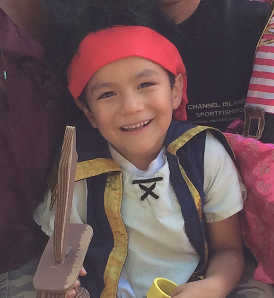 Photograph of Chris Gomez